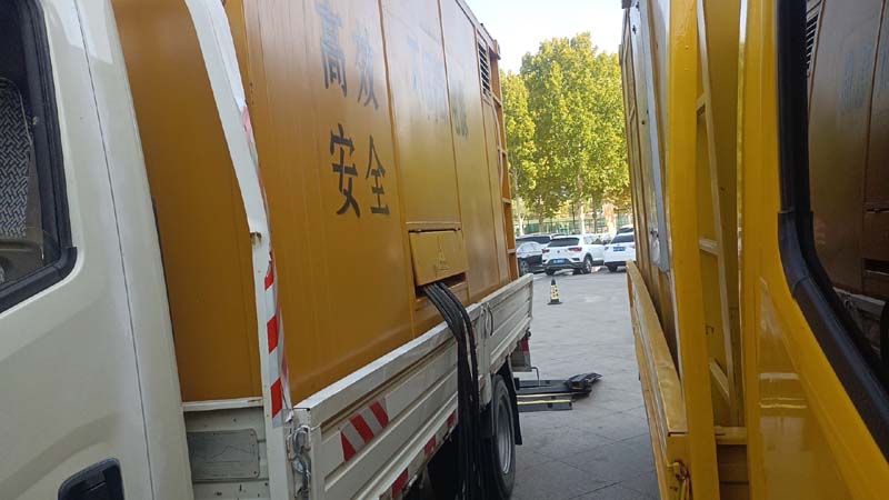 马边如何判断柴油发电机组和UPS电源的切换时间是否符合要求？